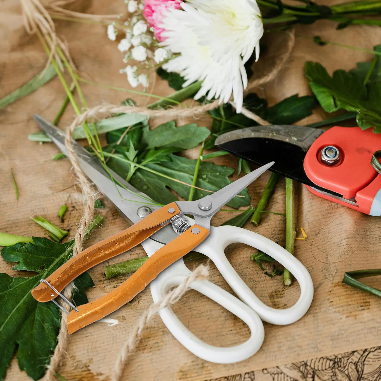 2Pcs Garden Shears Pruning Shears Ergonomic Non Slip Handles Labor Saving Flower Plant Scissors Gardening Hand Tools