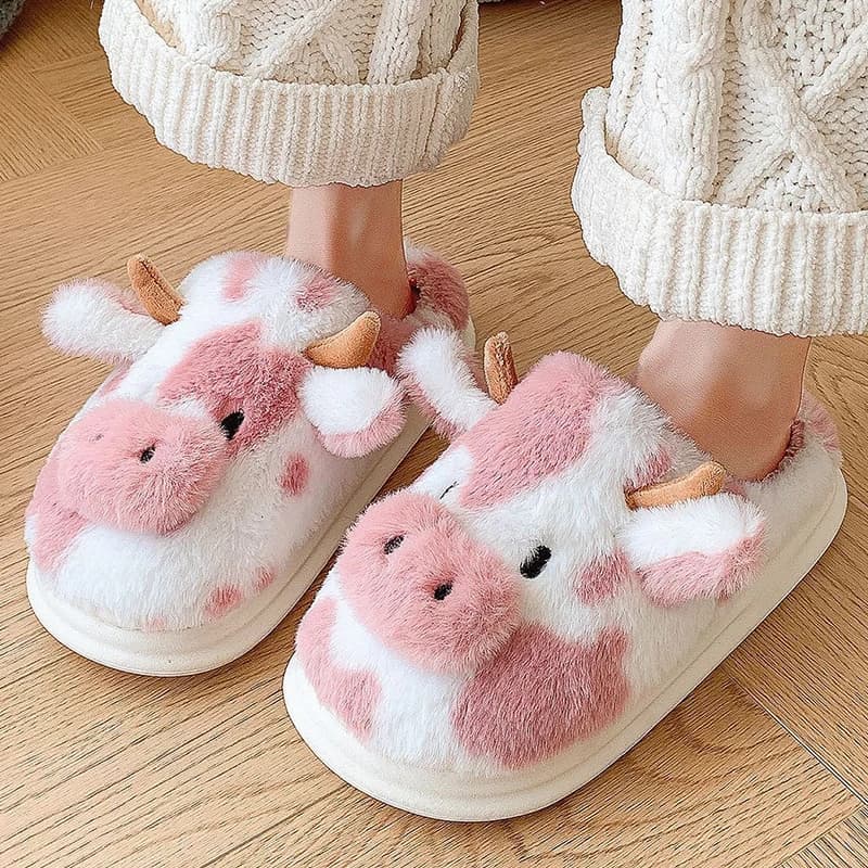 Pantofole da casa in mucca pelosa cartone animato da donna Pantofole in cotone da donna con fondo spesso per interni invernali Punta chiusa Scivoli in peluche carini Mujer