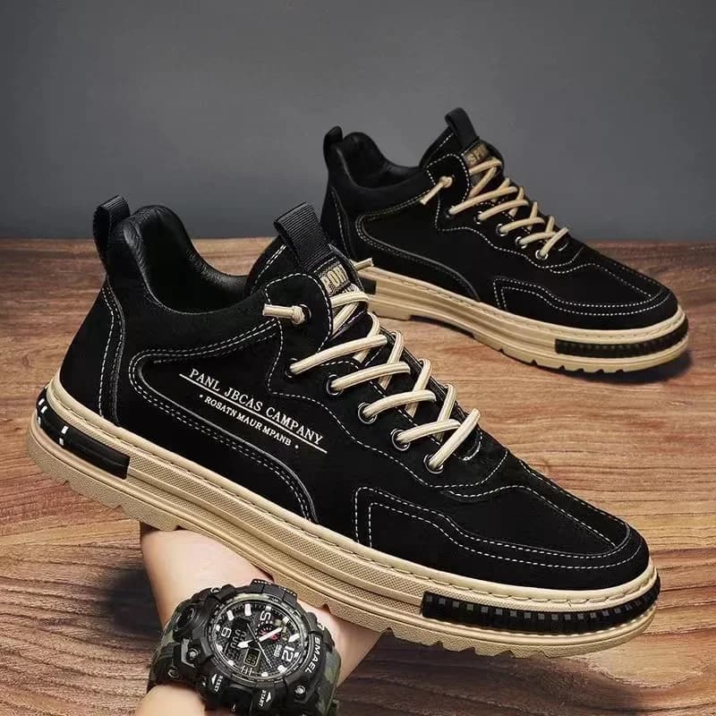 Trend Men Sneakers Outdoor Scarpe da trekking antiscivolo per uomo Comode scarpe da lavoro casual Stivaletti da uomo con piattaforma di lusso 2026 Nuovo