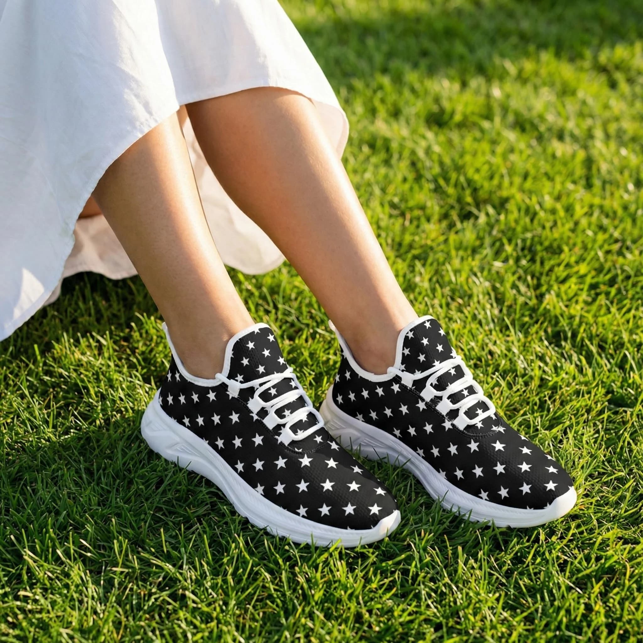 Scarpe sportive casual nere con stampa stelle, design elegante, scarpe da corsa basse comode e traspiranti, scarpe alla moda
