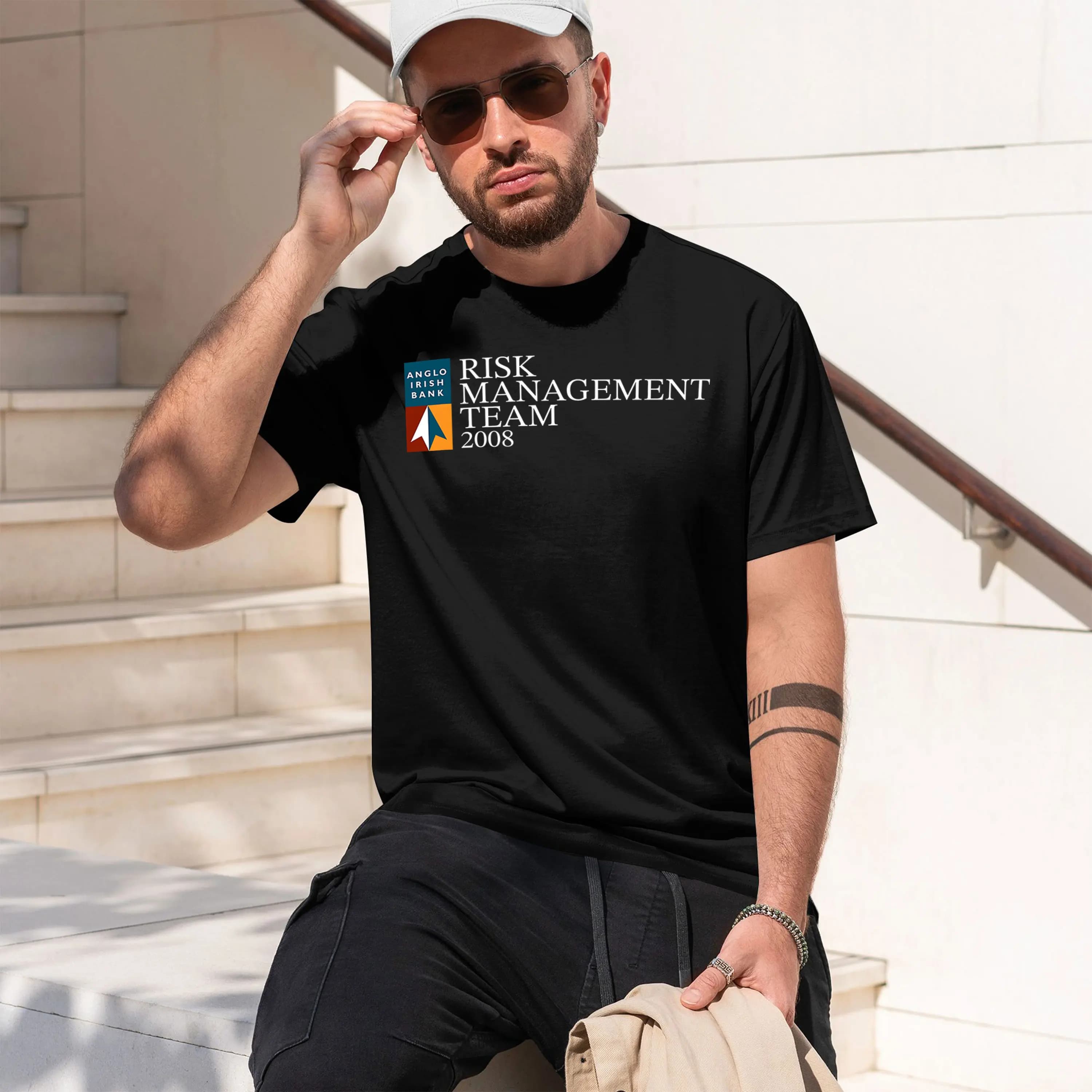 Anglo Irish Bank Risk Aget Team Durable con logo Bea Golf and Adventures 2026 Nuovo modello T-shirt girocollo a maniche corte da uomo Cla