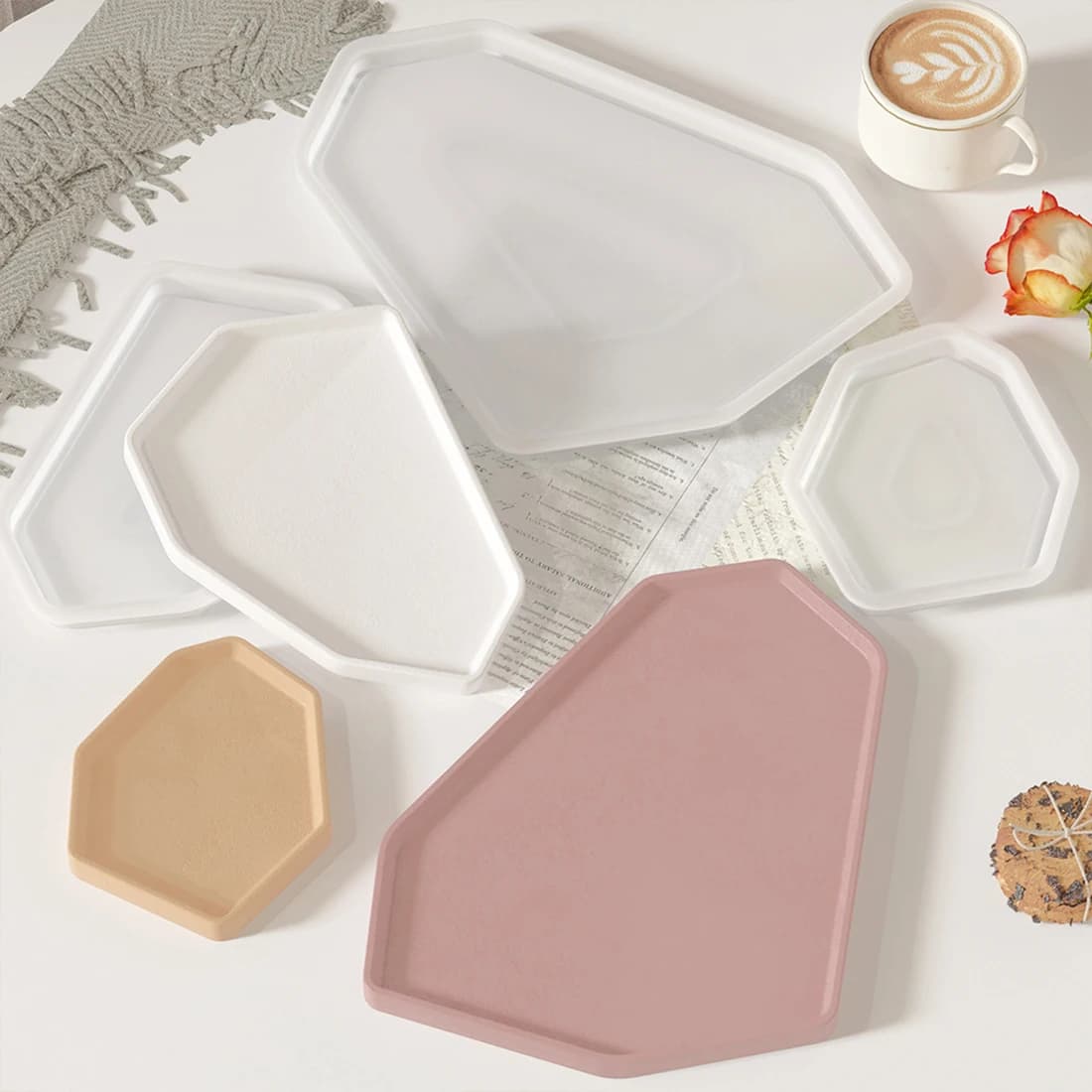 Geometric Coaster DIY Plaster Cement Tray Plate Mold Crystal Silicone Mold Polygon Epoxy Resin Pouring Mold Home Decorations