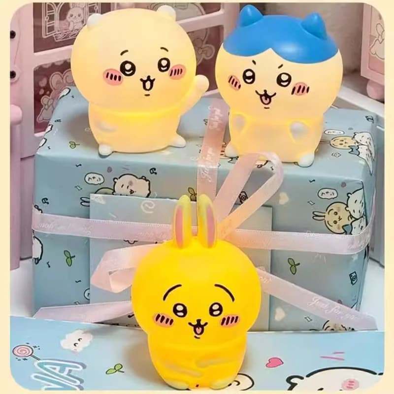 Luce notturna con figura carina 3D di Ui Ui e Usagi Lampada da comodino per ausilio al sonno con bagliore morbido per lavori di studio in camera, relax, decorazione dell'umore, regalo