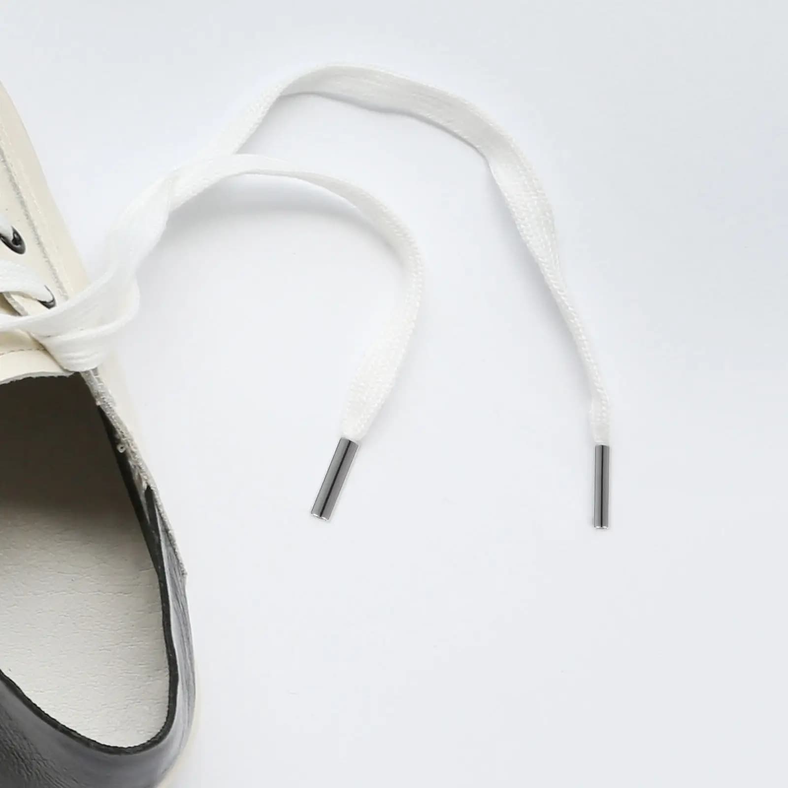 10 Pezzi Puntali in Lega Eleganti per Lacci, Terminali Metallici di Ricambio per Sneakers, Cappelli, Pantaloni, Riparazione Fai-da-te di Lacci, Cordini e Gioielli
