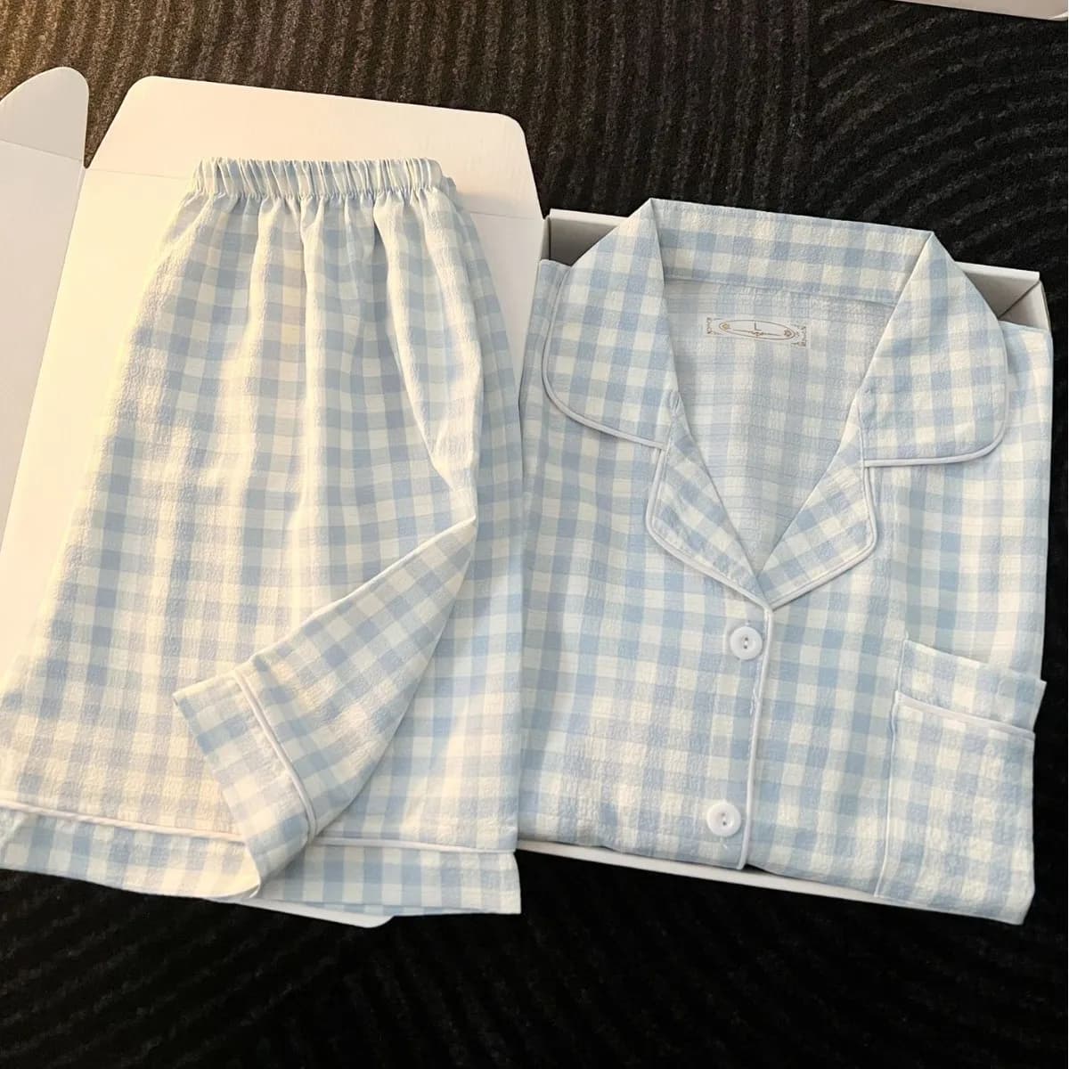 New Women's Summer Short-Sleeve and Shorts Pajamas, Simple Thin Style, Fashionable Pajamas, Cute and Loose Homewear Set for Girl