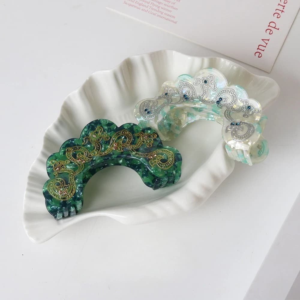 Fashionable Green Silk Clip Niche High-end Chinese Style Shark Clip Hair Clip Hair Accessory At The Back of The Head