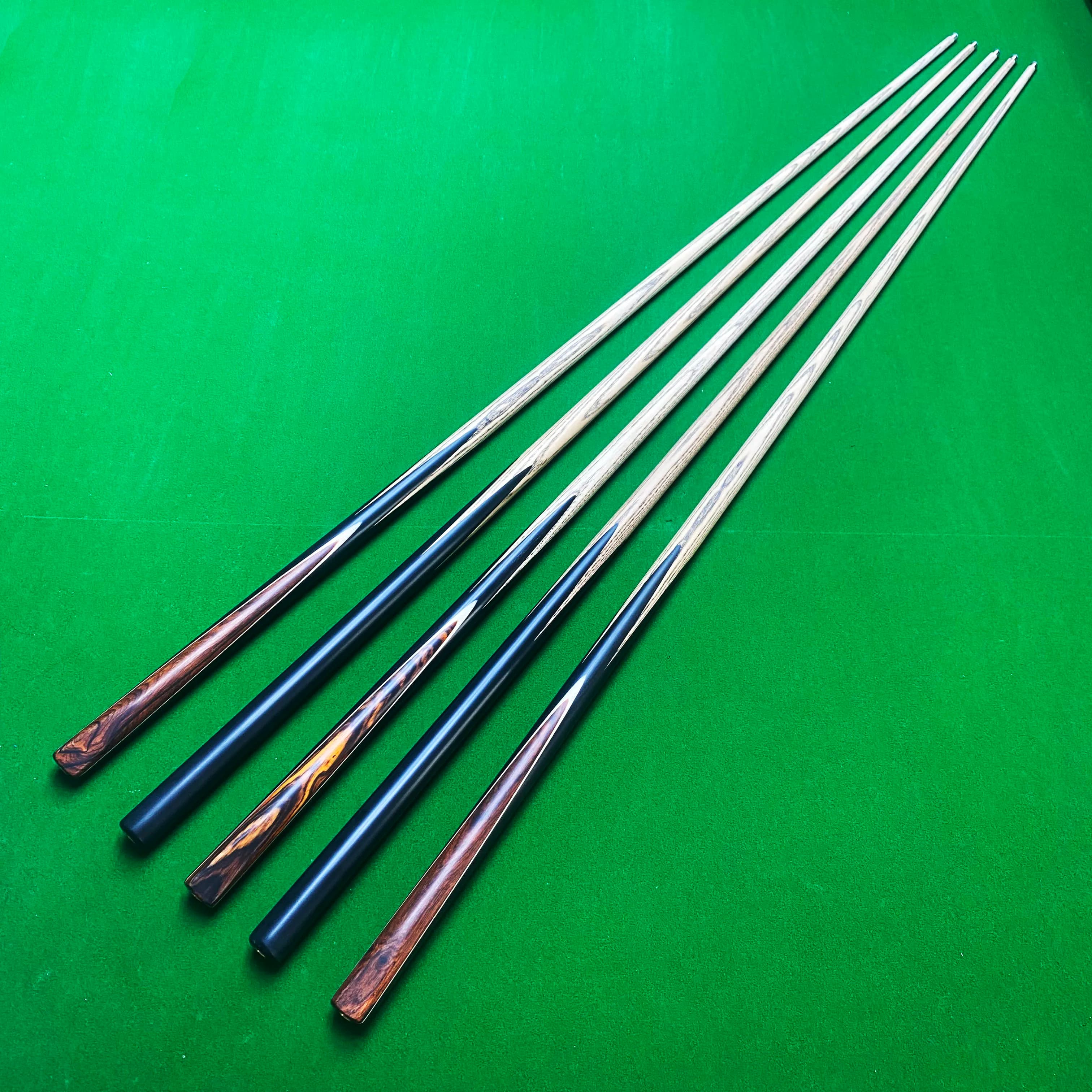 2026 Factory High Quality Premium English Snooker Cues Pool Billiard Cue 10mm