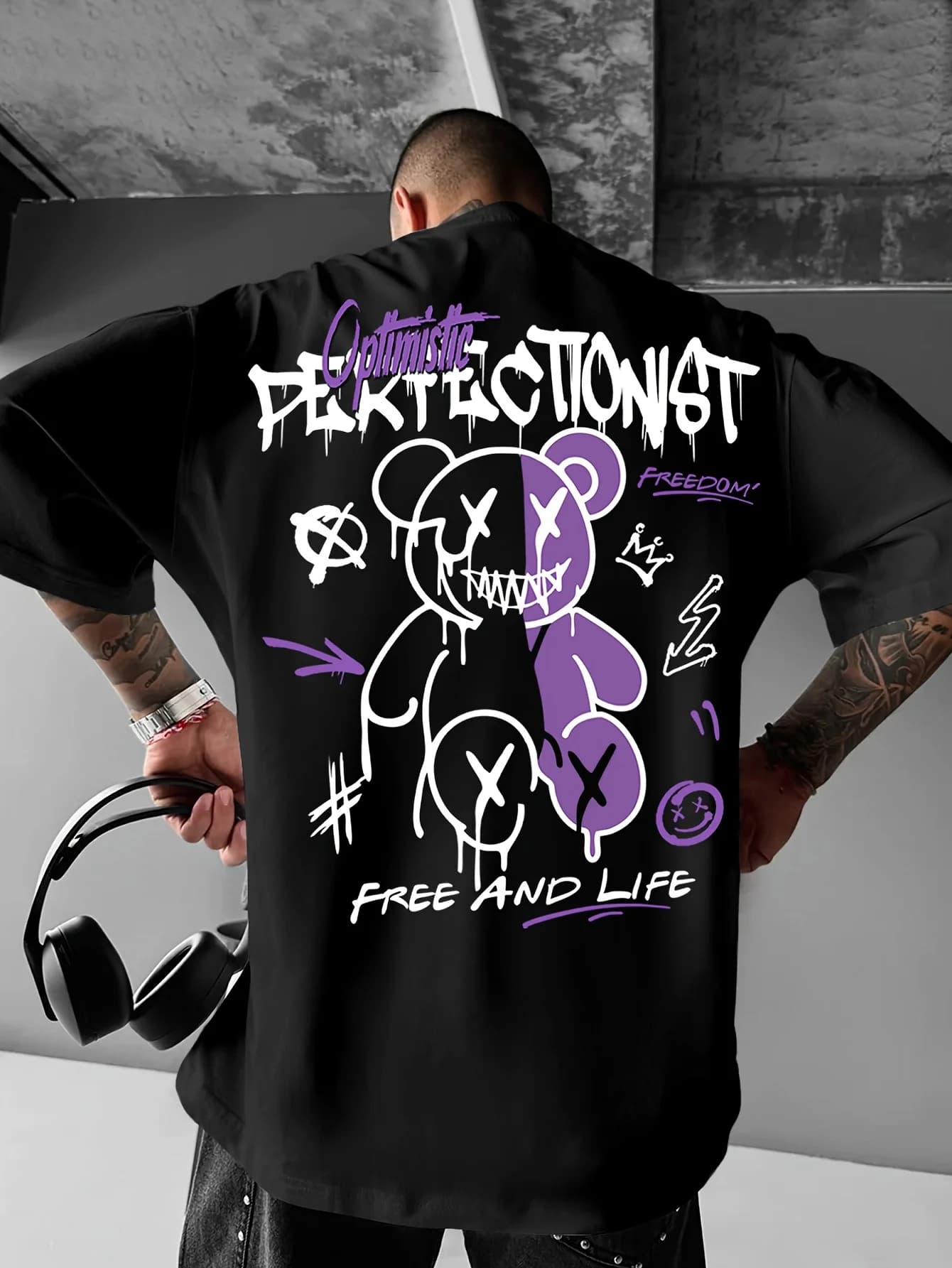 T-shirt da uomo a maniche corte in cotone 100% da strada Viola Orso bianco Allentato Abbigliamento casual da gita Abbigliamento comodo ispirato ai graffiti