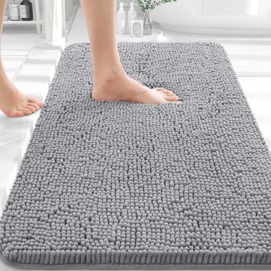 Tappeti da Bagno 36x24 Extra Morbidi e Assorbenti in Ciniglia con Base in Gomma, Asciugatura Rapida, Lavabili in Lavatrice, Tappetini per Bagno