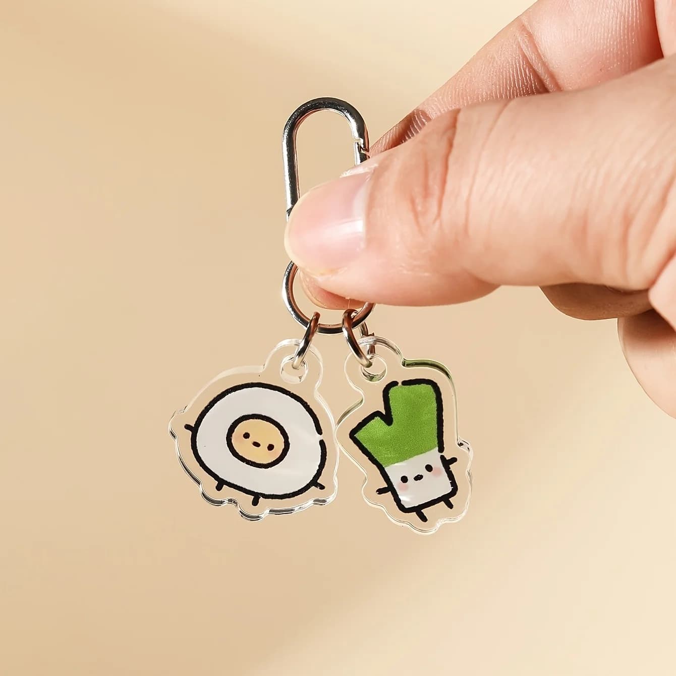 Portachiavi in acrilico 2D piatto a forma di cipolla e uovo, grazioso ciondolo per zaino, regalo per amici.