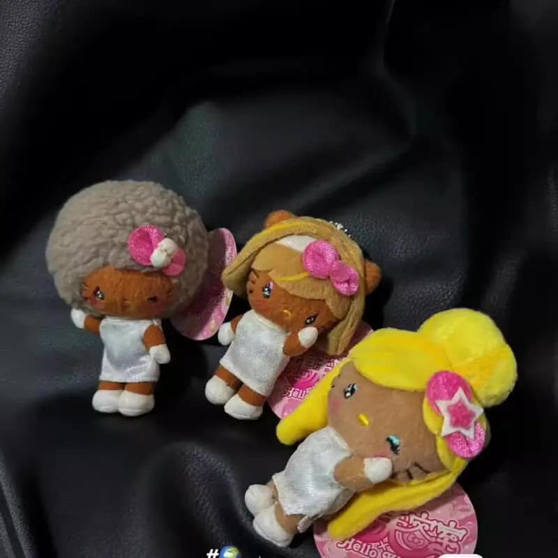 Zaino in peluche Hello Kitty serie Tre Sorelle Sanrio Beauty Salon da 10 cm, nero, con ornamenti pendenti, decorazione per abbigliamento da ragazza