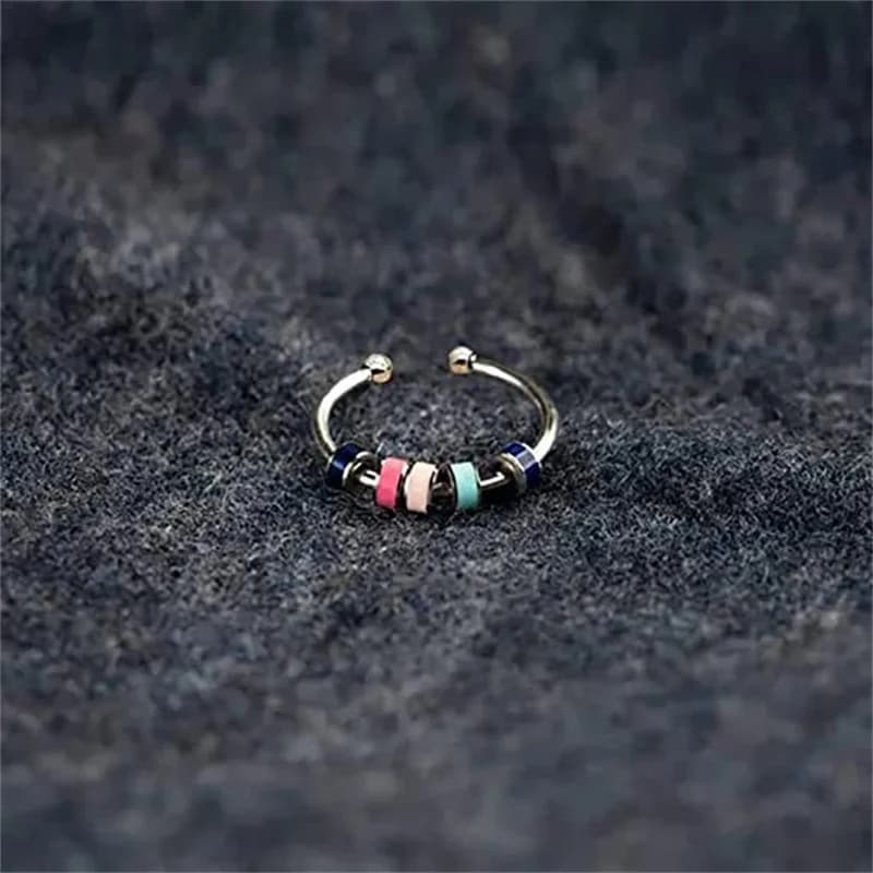 Shuangshuo Anelli di agitazione di ansia di colore arcobaleno geometrico per le donne Ragazze Anti stress Rilascio Giocattoli divertenti Anello di gioielli Anello di agitazione