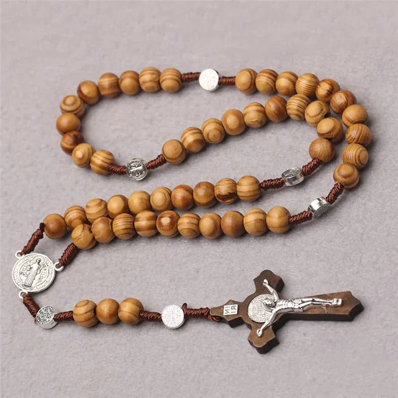 Regali cattolici cristiani Collana con rosario con croce di Gesù vintage Gioielli sul collo Gioielli in materiale di legno massello in lega di zinco