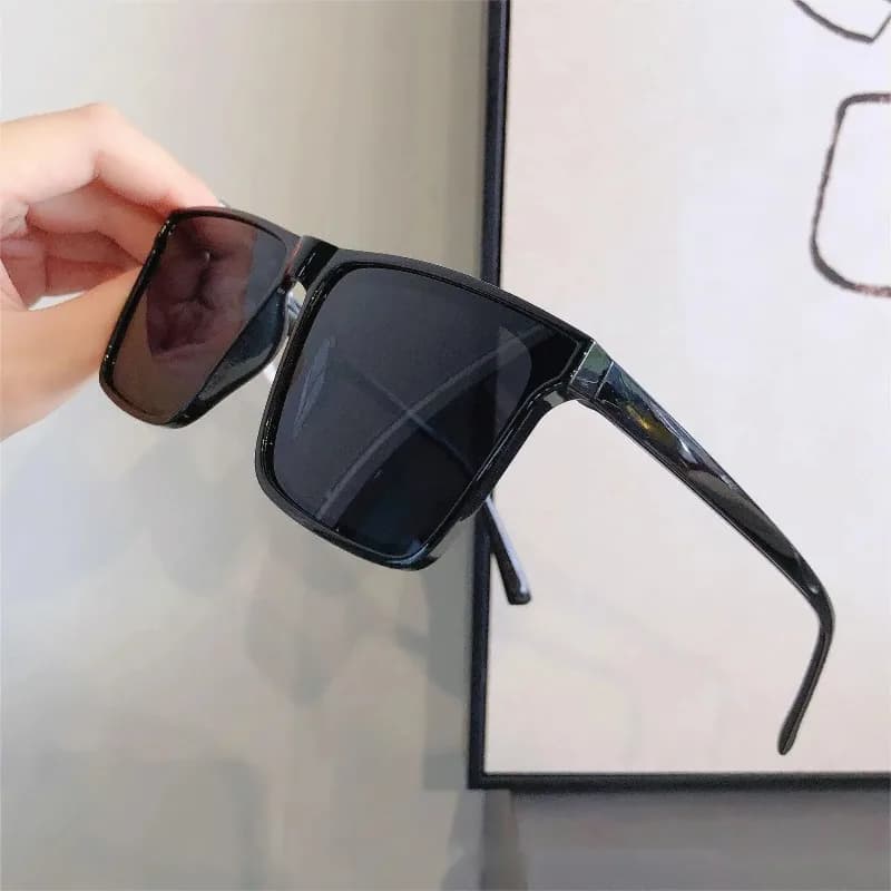 Nuovi Occhiali da Sole Neri da Uomo, Occhiali da Guida Anti-UV, Occhiali da Sole da Donna con Montatura Quadrata