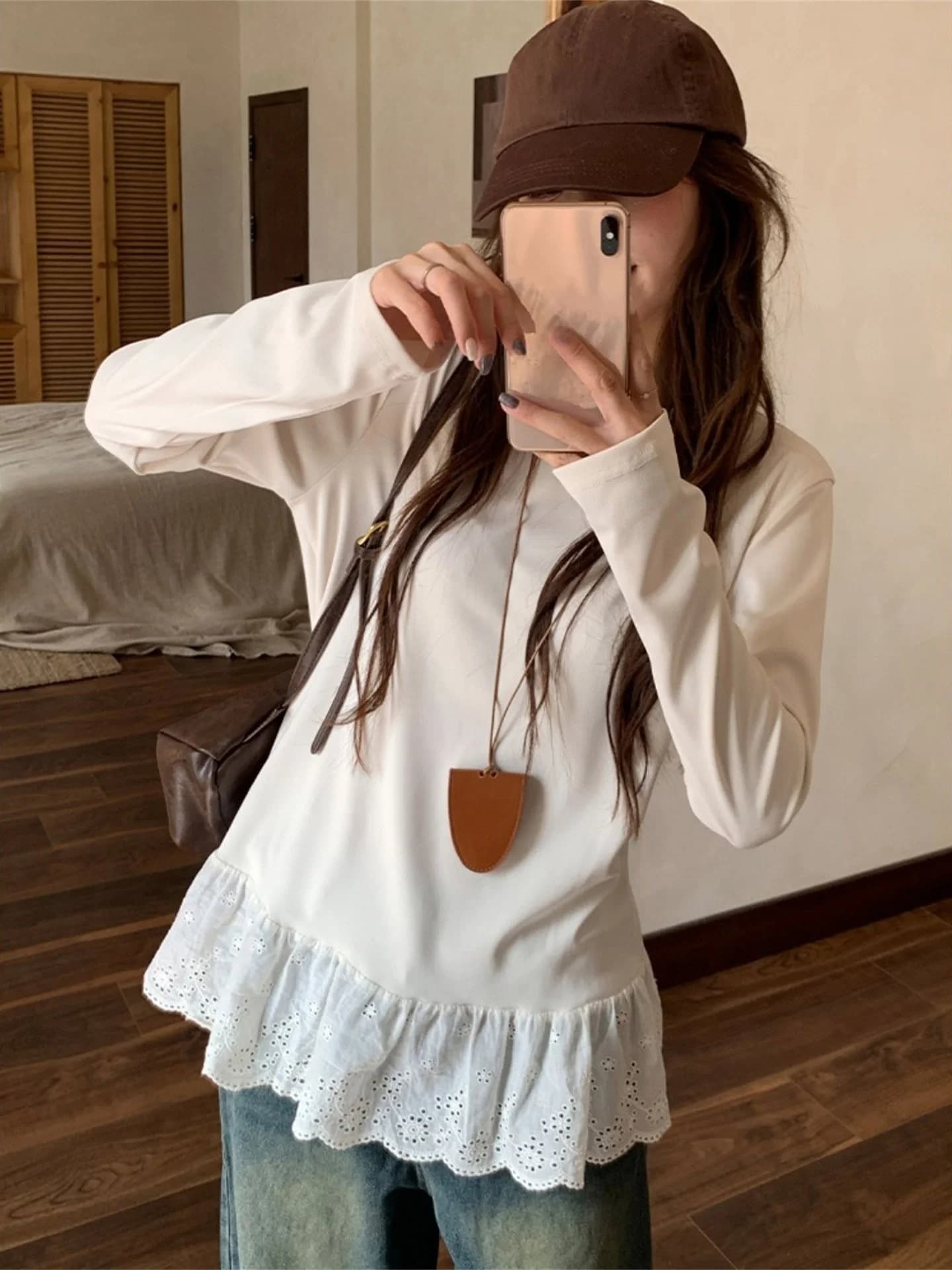 Spring Autumn 2026 Women's Long Sleeve T-Shirt Korean Style Velvet Fleece Warm Base Layer Loose Lace Top Trendy Inner Wear