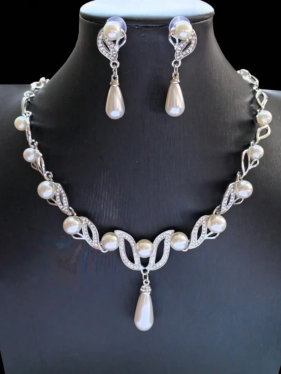 Set di gioielli con collana di perle e orecchini di perle finte da 3 pezzi per donna, per matrimoni e feste