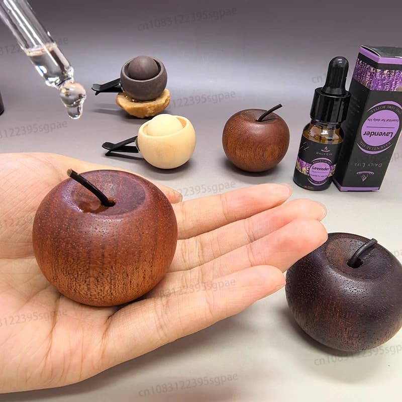 Diffusore di oli essenziali in legno con set di oli essenziali, 2 pezzi stile mela + 2 pezzi sfera + 2 bottiglie di olio essenziale, per la decorazione di camera da letto, soggiorno e auto