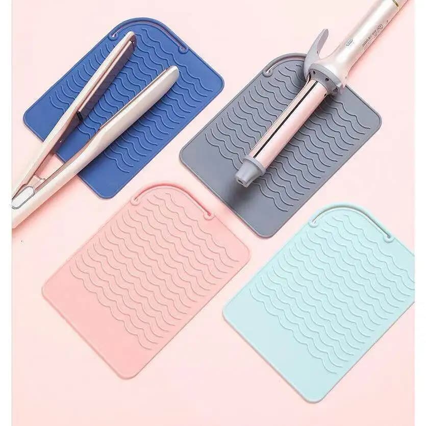 Tappetino in Silicone Resistente al Calore per Ferro Arricciacapelli e Piastra, Sottile, Antiscivolo, Anti-scottatura, per Strumenti di Styling Capelli, Alta Temperatura