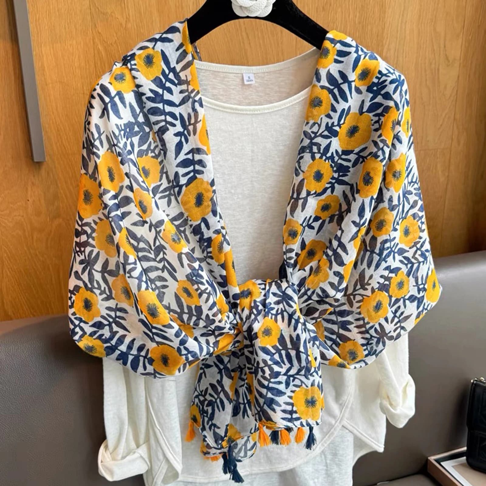Foulard musulmano con stampa di nuovo stile, bandana calda femminile 180*85cm The Four Seasons nappe scialli moda telo mare antivento,