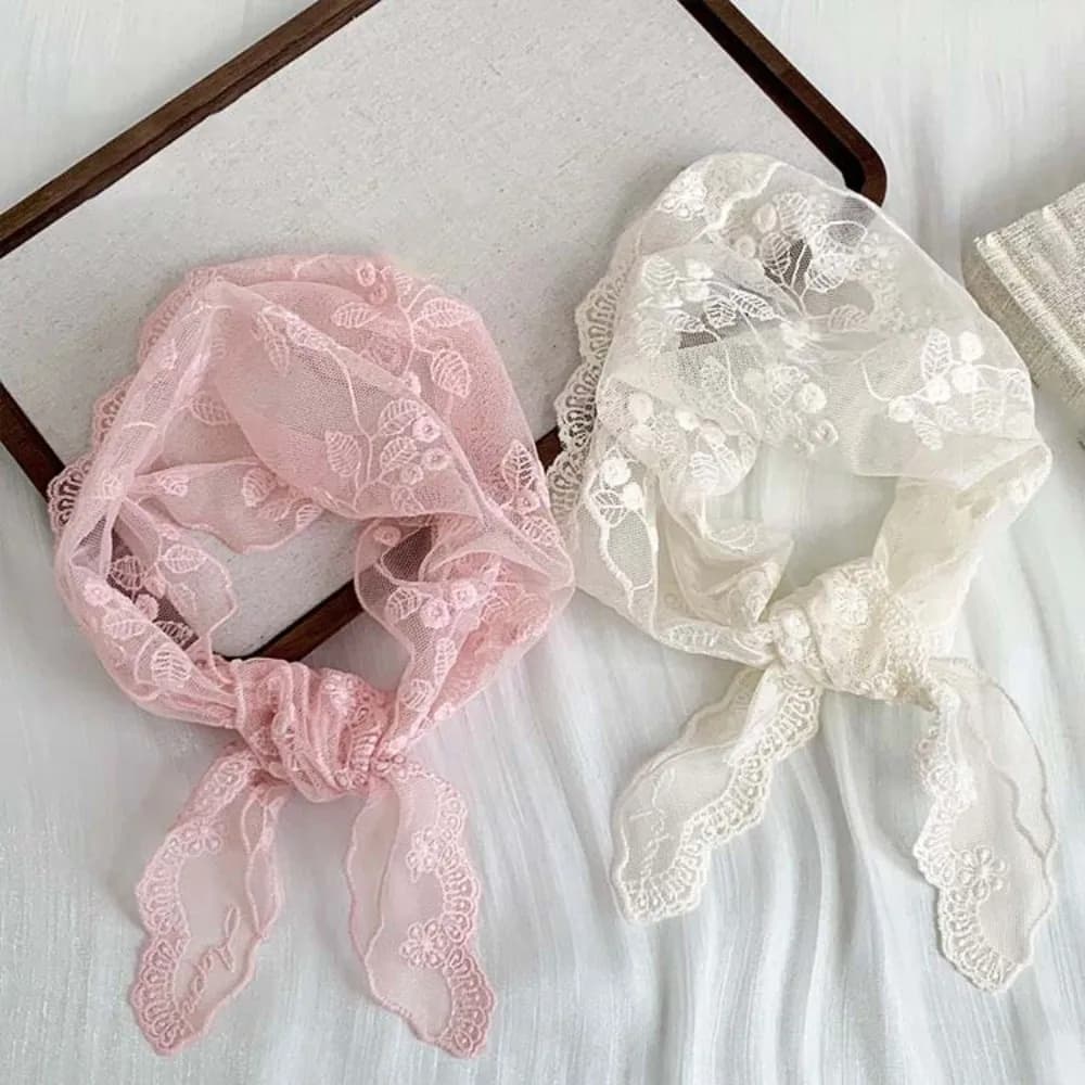 Breathable Lace Triangle Scarf Lightweight Wraps Ramie Head Scarf Sunscreen Pastoral Style Thin Embroidered Flowers Headband