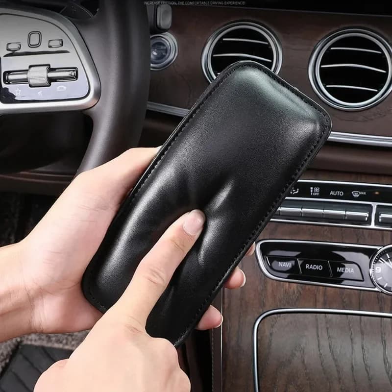 Leather knee pad for inner cushion car Comfortable elastic pillow Memory Foam Universal accessories for thigh support 18X8,2 cm