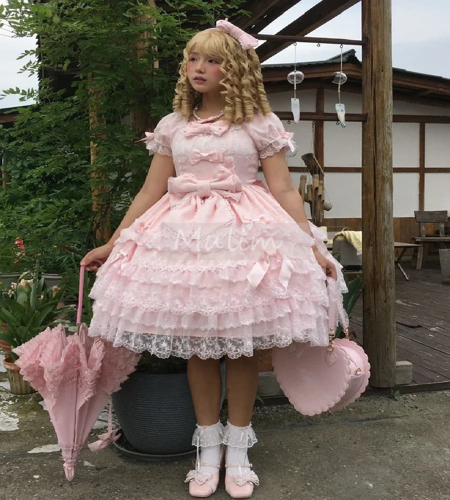 Abito da ballo intero Lolita rosa con accenti di fiocco Gonna a strati Cupcake Hime Abito da sera cosplay Abito da festa coreano Wa personalizzato