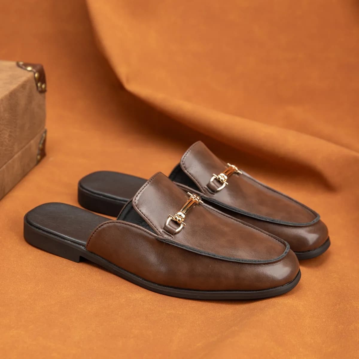 38-47mules shoes man horsebit loafers Fashion slippers half shoes for man british style designer shoes mules black brown chinelo