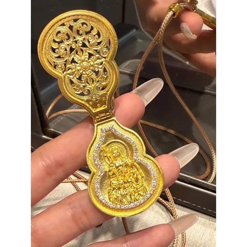 24k 999 gold Buddha pendant for peace and protection, new light luxury necklace for women