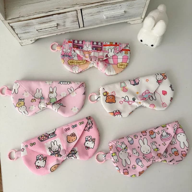 Kawaii Miffy Sunglasses Bag Portable Dustproof Scratch Resistant Heart Shaped Glasses Storage Bag Waterproof