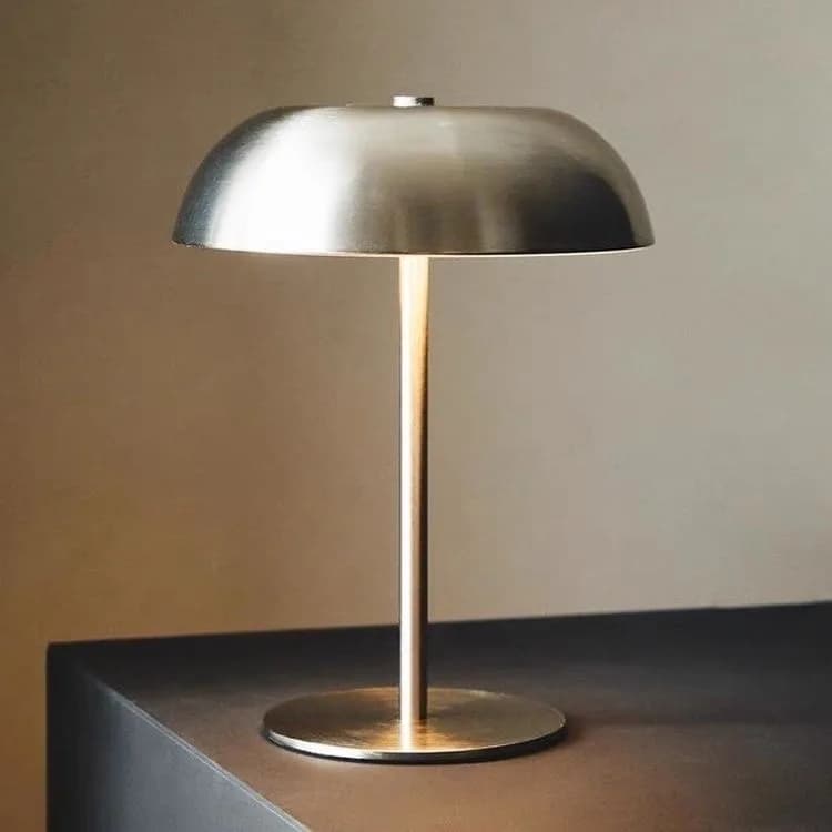 Lampada da Tavolo a Forma di Fungo con Controllo Touch, Luce LED Dimmerabile a 3 Colori, Ornamento Portatile Ricaricabile, Lampada da Comodino per la Cura degli Occhi
