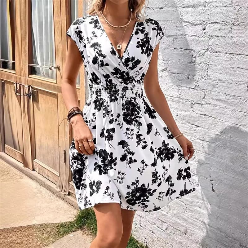 Floral Printed Midi Dresses for Women Short Sleeved skirts with casual loose V-neck Fashionable sexy high-end waist dresses