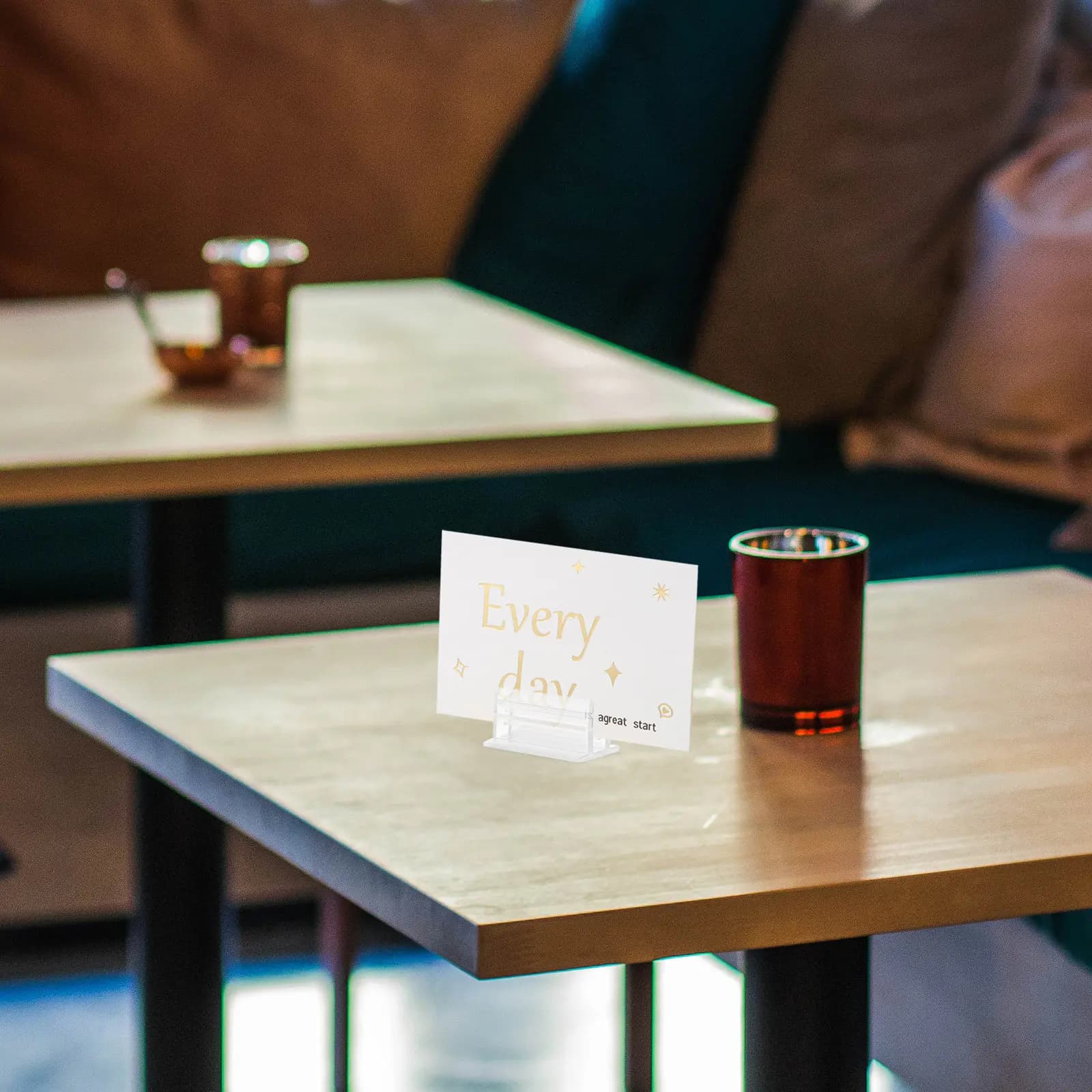 50 Pezzi Mini Supporti Adesivi per Pannelli, Robusti Porta Cartelli per Aula, Ufficio, Numero Tavolo, Immagini, Etichette Prezzi, Etichette Alimentari