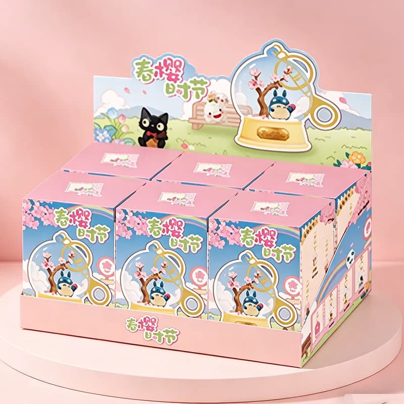 Portachiavi Hayao Miyazaki, Ciondolo per Borsa Anime con Fiori di Ciliegio, Scatola Sorpresa in Acrilico, Metallo e Resina, Charm Creativo per Borsa, Regalo