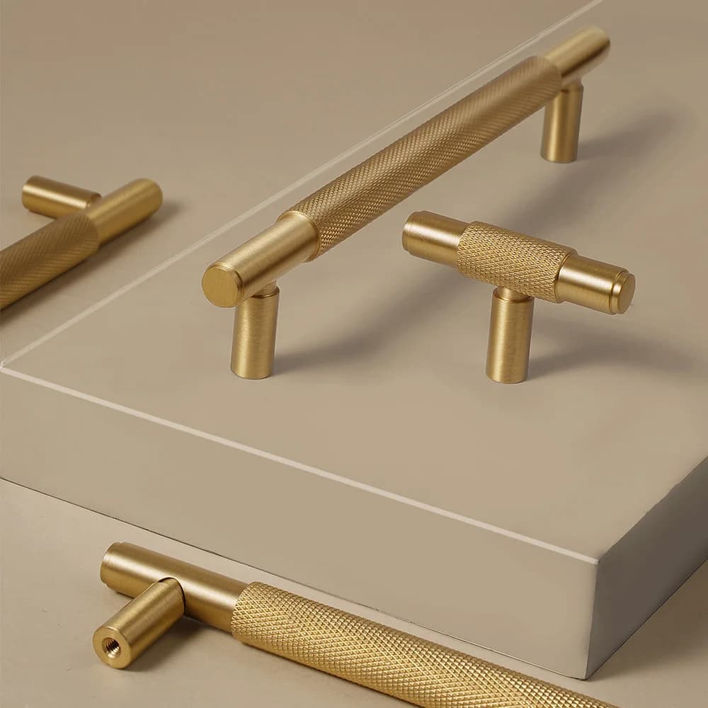 Dooroom Maniglie per mobili in ottone massiccio Zigrinatura a croce Armadio Guardaroba Comò Cassetto Manopole per mobili Hardware in rame spazzolato