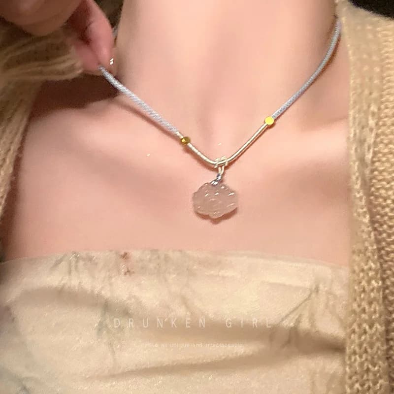 Nuova collana con ciondolo loto Zen antico in stile cinese per donna, catena di clavicola intrecciata semplice e versatile, accessorio gonna con faccia di cavallo Hanfu