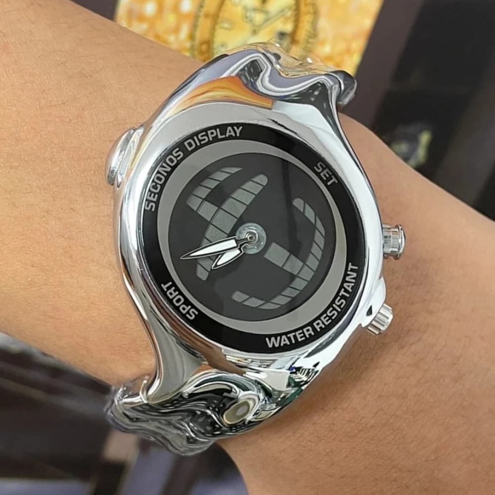 Orologi al quarzo con cassa intrecciata con quadrante digitale unico Orologio da uomo con forme di design creativo Y2K Orologio da uomo in acciaio luminoso Orologio AAA maschile