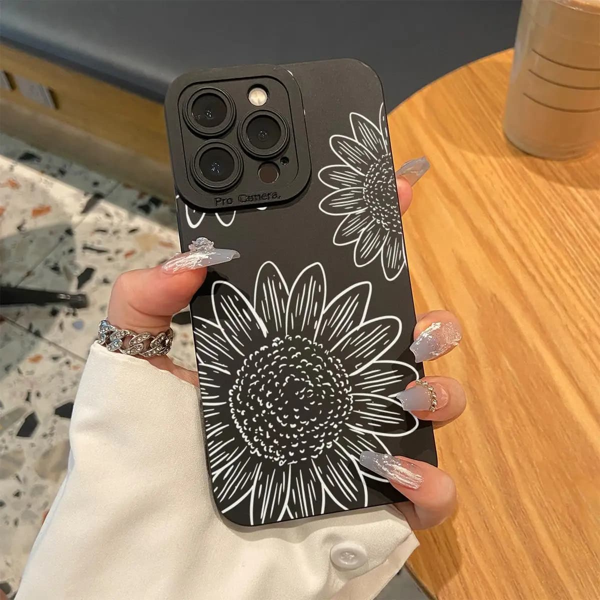 Custodia protettiva per telefono con motivo girasole, custodie per telefono antigoccia compatibili con IPhone 16 Pro Max 15 Pro 14Plus 13 12 11