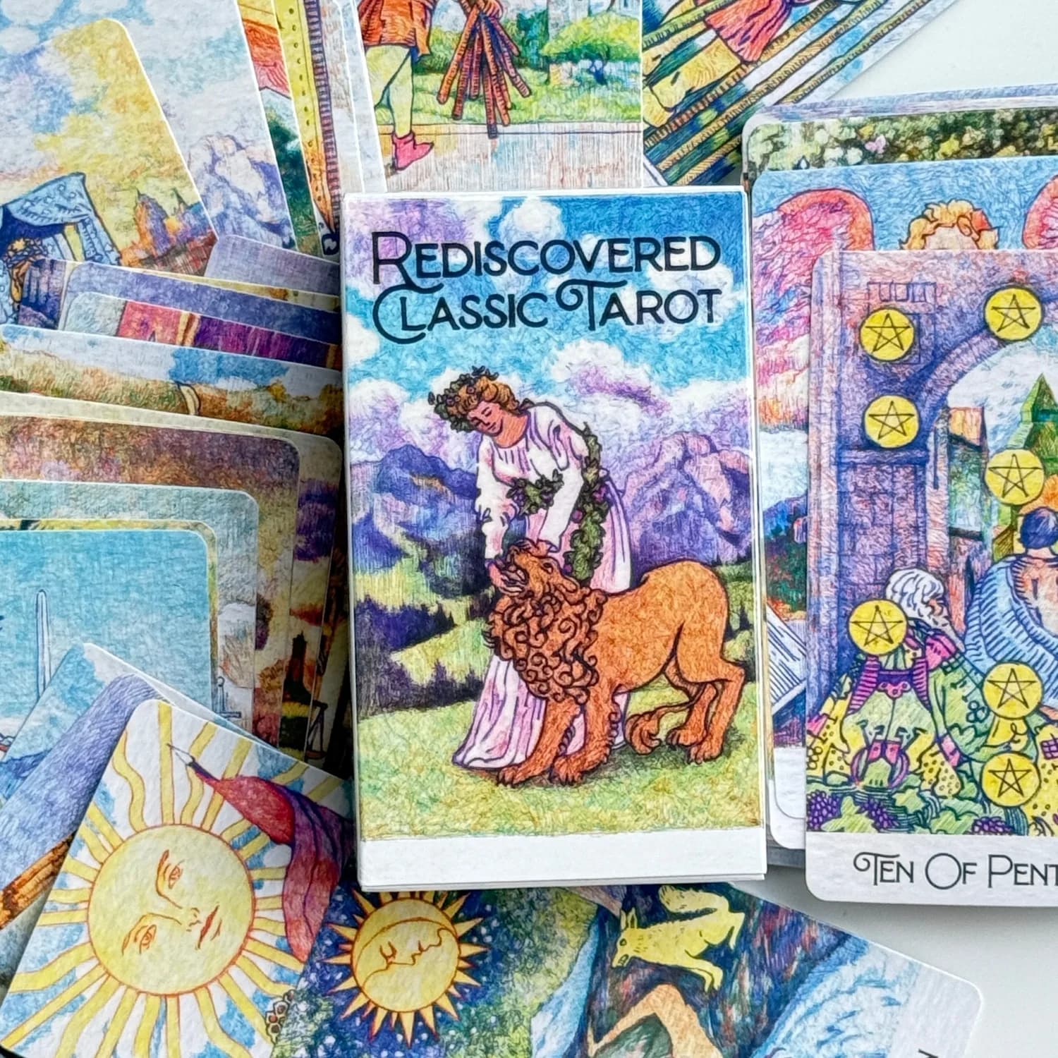 Rediscovered Classic Tarot Cards 78 Pcs English Edition Board Game Divination Deck for Beginners Oracle Deck