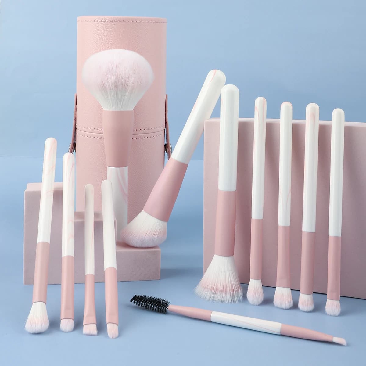 12 Pcs Makeup Brushes Set Blue White Cosmetics Female Make Up Tools For Powder Eyeshadow High Quality Professional Brush