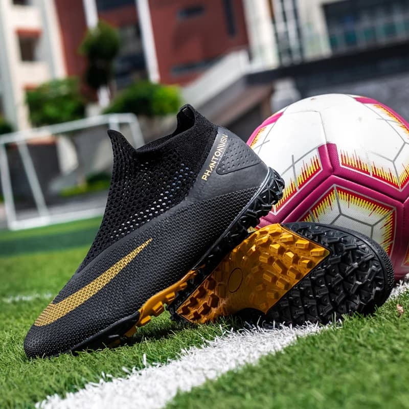 Scarpe da calcio da uomo Scarpe da calcio professionali per interni Tacchetti da calcio antiscivolo Scarpe da calcio da allenamento per ragazzo Scarpe da ginnastica sportive atletiche