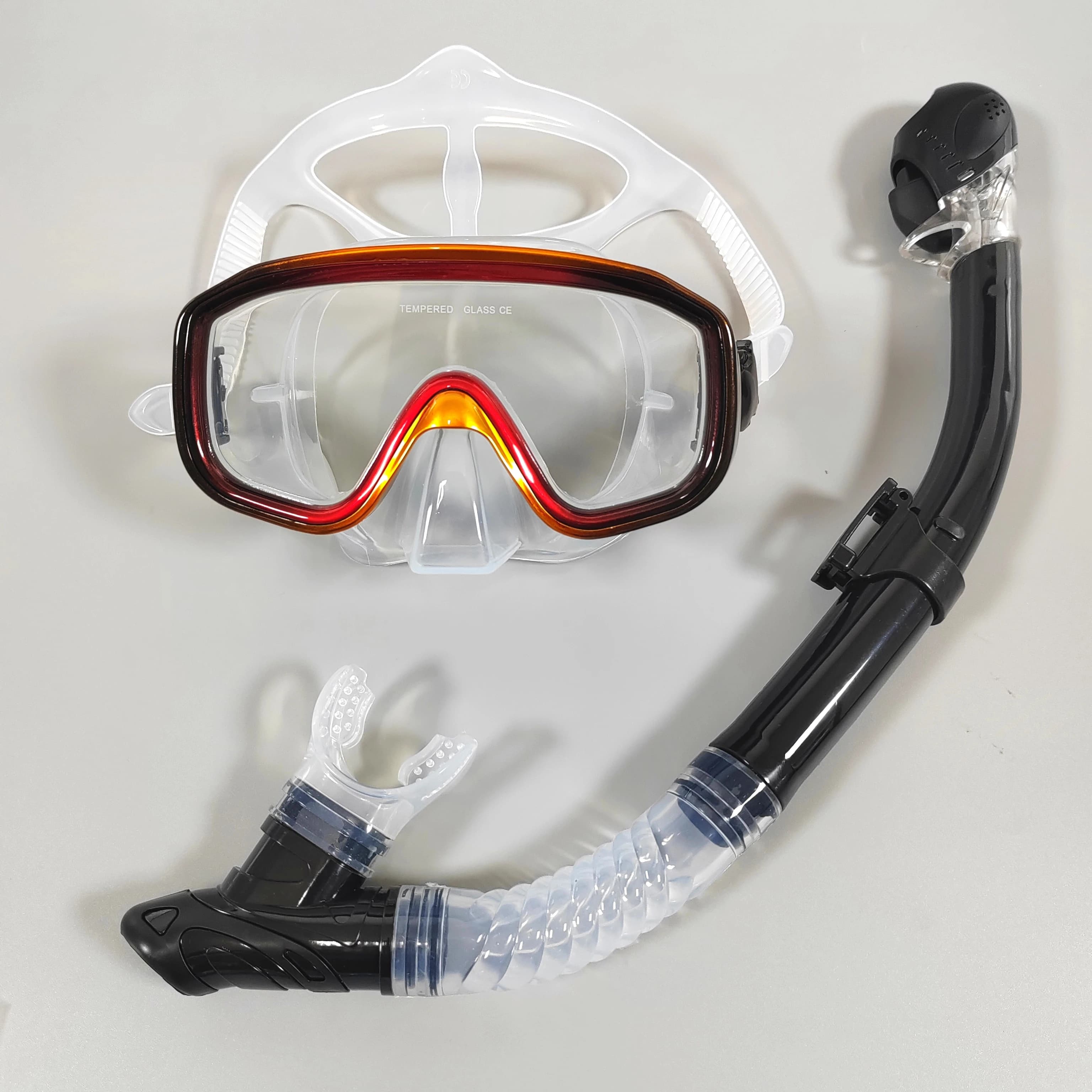Maschera subacquea, maschera da snorkeling, maschera a secco, vendita all'ingrosso direttamente dalla fabbrica
