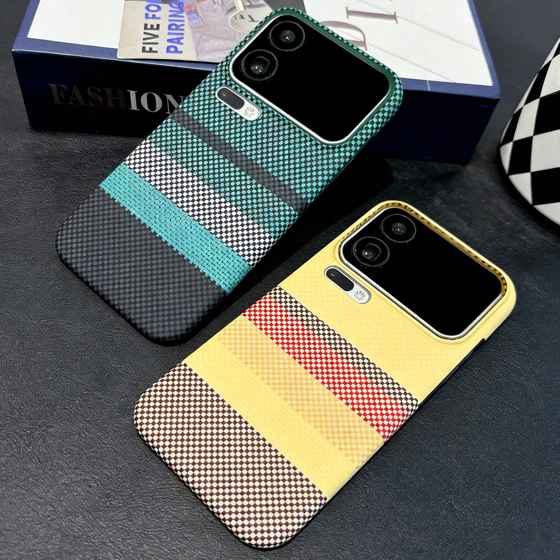 Custodia Opaca Ultra Sottile con Texture in Fibra di Carbonio di Lusso per Xiaomi Mi 17 Pro Max 15T Pro, Antiurto Rigida e Sottile, Compatibile con Magsafe