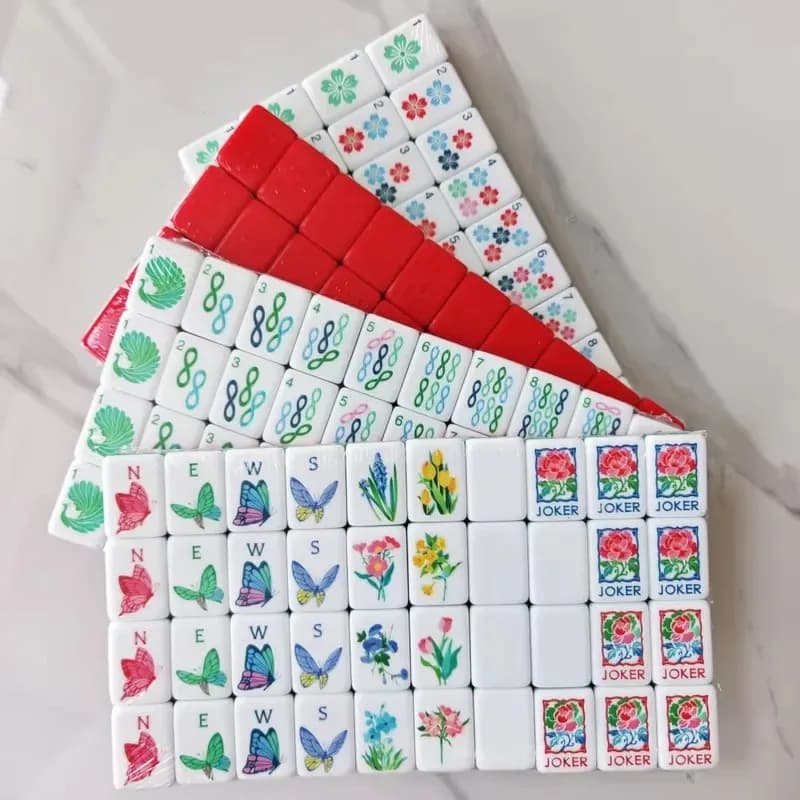 2026for Premium Engraved Mahjong Tiles 4-Layer Acrylic Red American Mahjong Set Leisure Home Board Games Gifts Portable