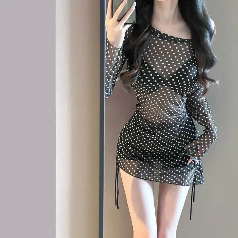 Nuovo Set Bikini Nero da Donna 2026, Costume da Bagno Due Pezzi Sexy con Copricostume a Maniche Lunghe, Elegante Abbigliamento da Spiaggia