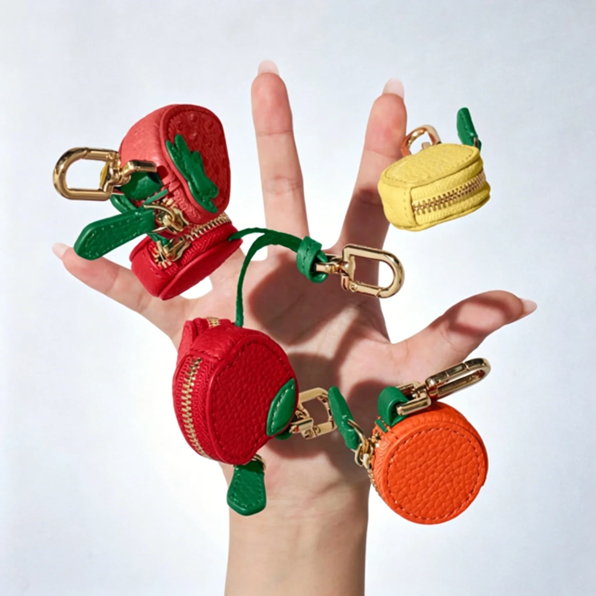 Portamonete a forma di rana anime cartone animato, squisito portamonete a forma di mela, pesca, frutta, carota, verdura, astuccio per rossetto, accessorio portachiavi, regalo