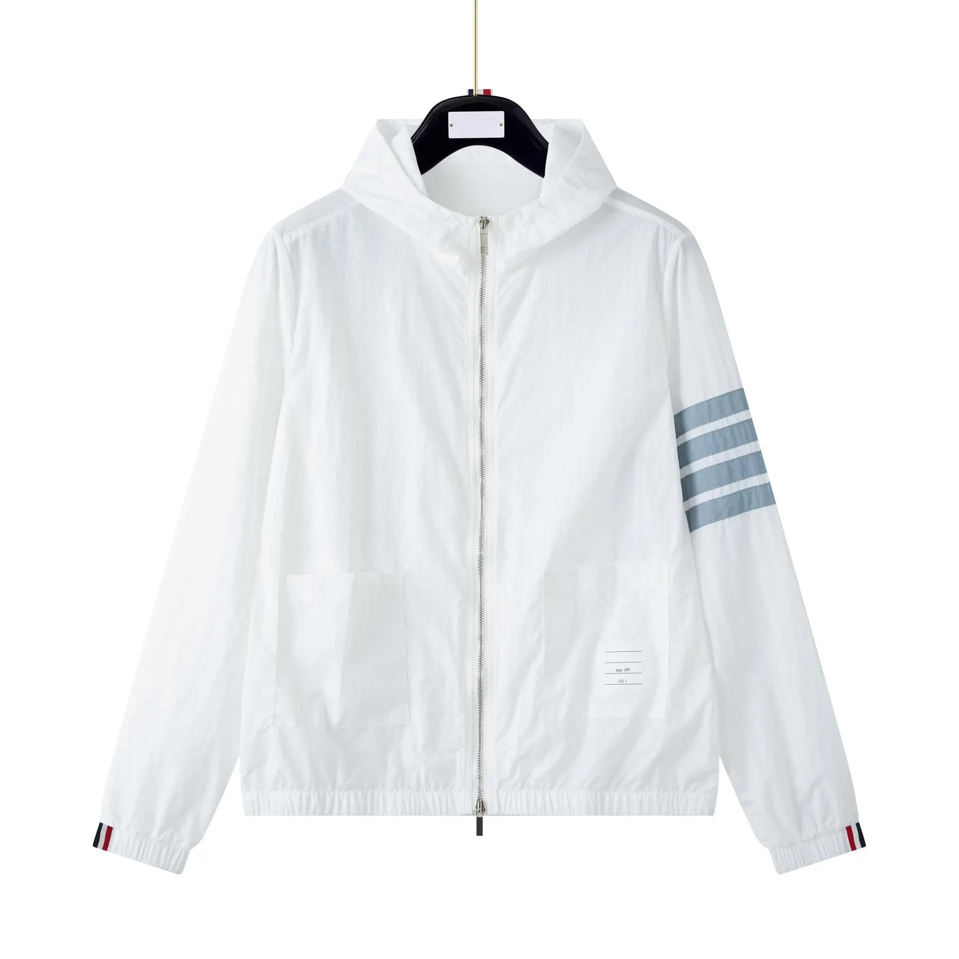 Abbigliamento estivo classico a quattro strisce, casual, unisex, con protezione solare, giacca con cerniera, tessuto in poliestere, pantaloni lunghi, capispalla sottile