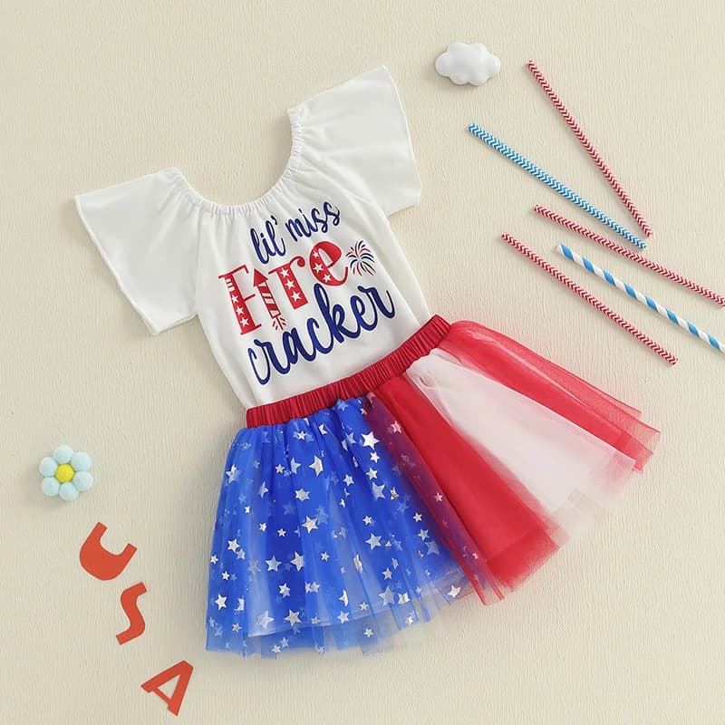 Set di vestiti per il Giorno dell'Indipendenza delle bambine, pagliaccetto con stampa bandiera americana a maniche corte e gonna in tulle per il 4 luglio