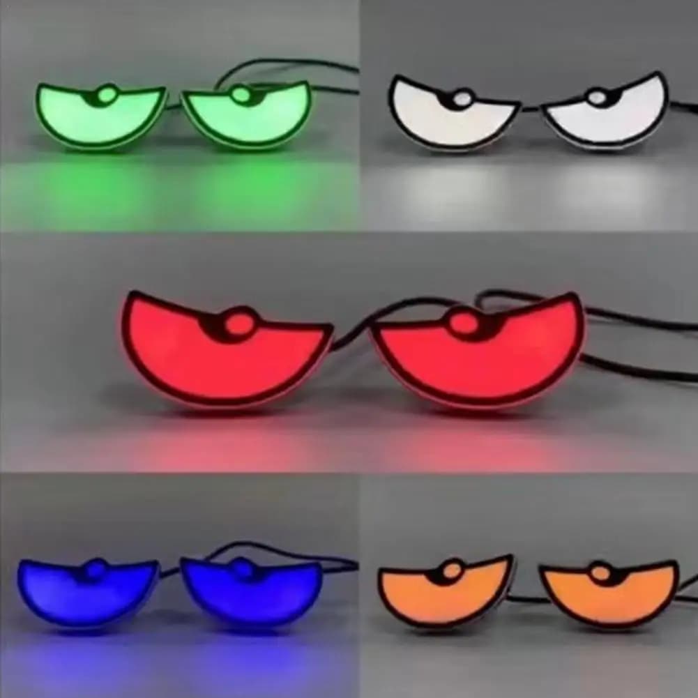 Universale moto LED triangolo Demon Eye Light Evil Eyes faro moto Mini proiettore lente lampada per qualsiasi modello di auto