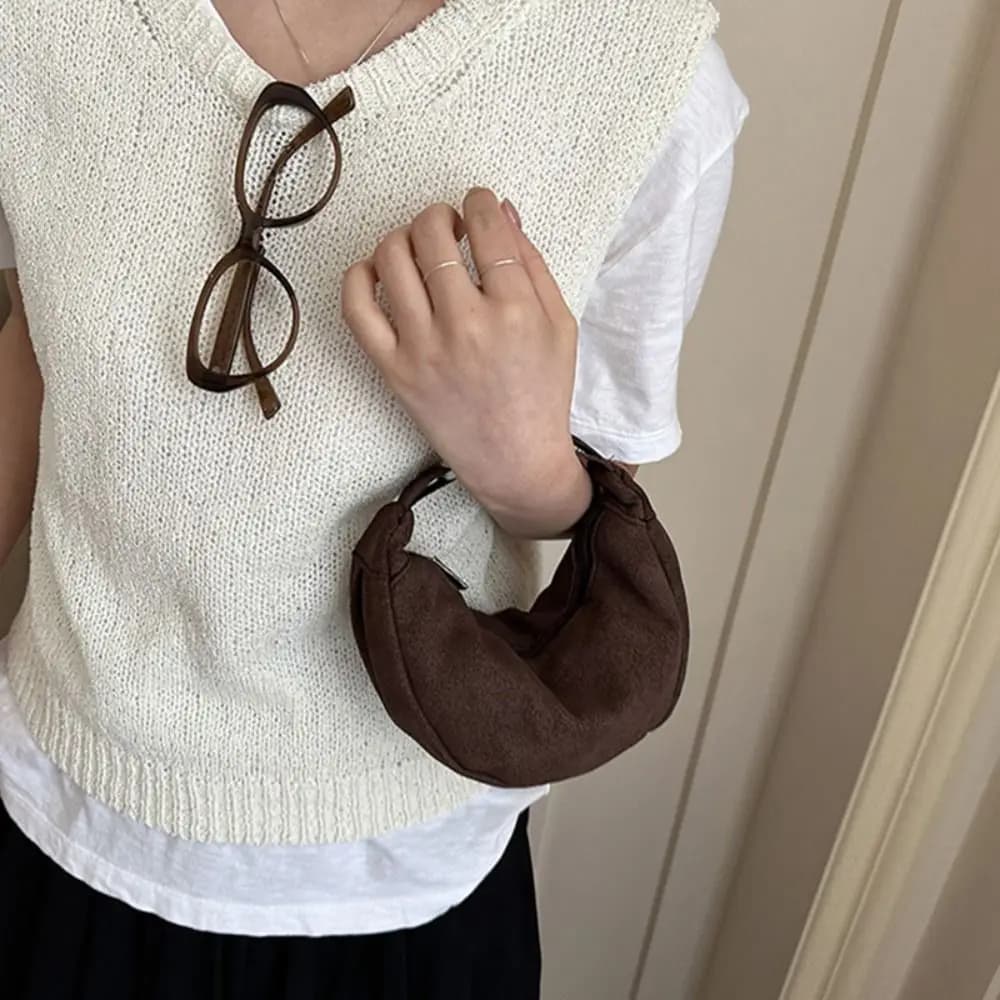 Fashionable Korean Style Suede Crossbody Bag Handbag Lightweight Mini Dumpling Bag Solid Color Suede Shoulder Bag Travel
