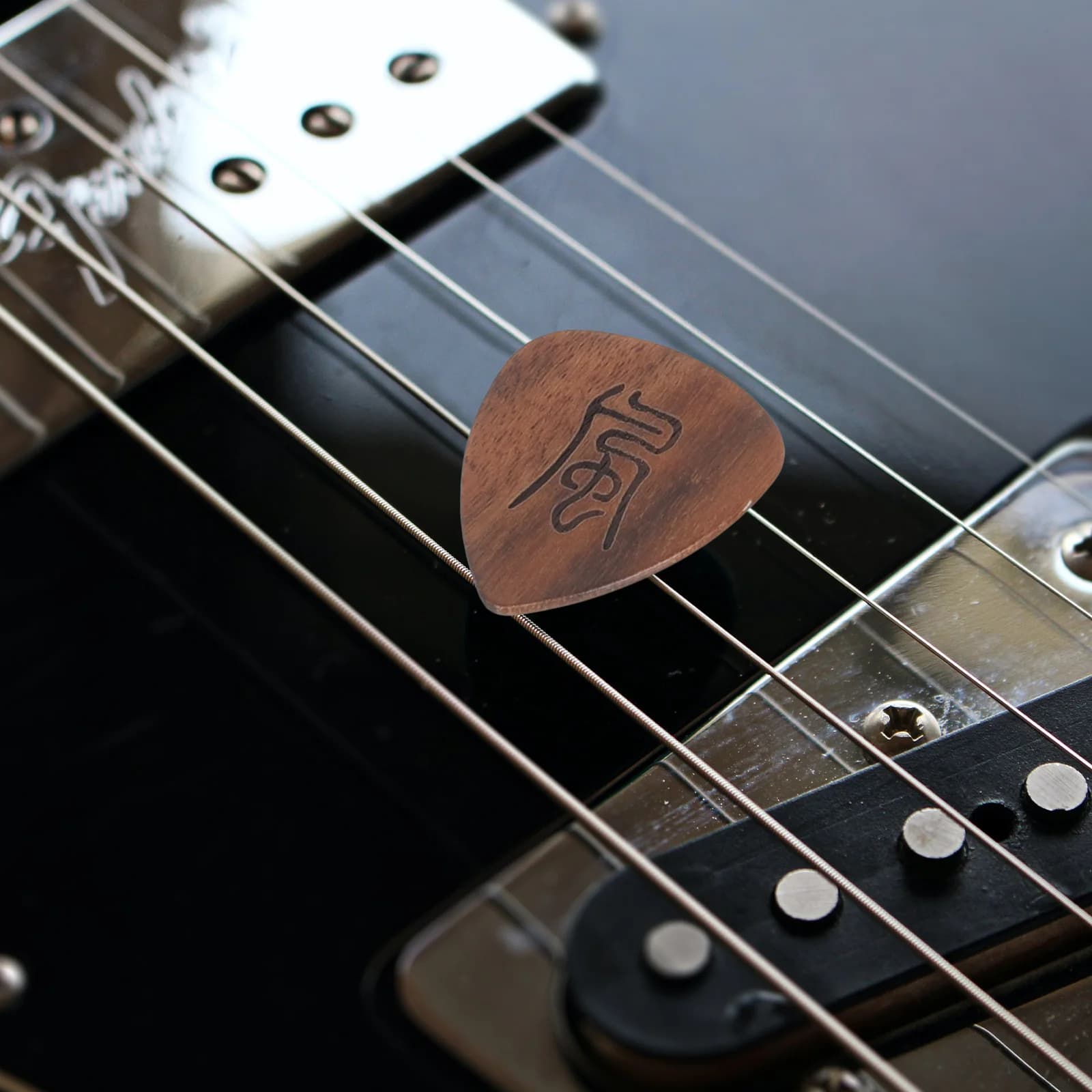 1 set plettro per chitarra in legno plettro folk compatto accessorio in legno massello naturale per prestazioni pratiche portatili suono forte e chiaro